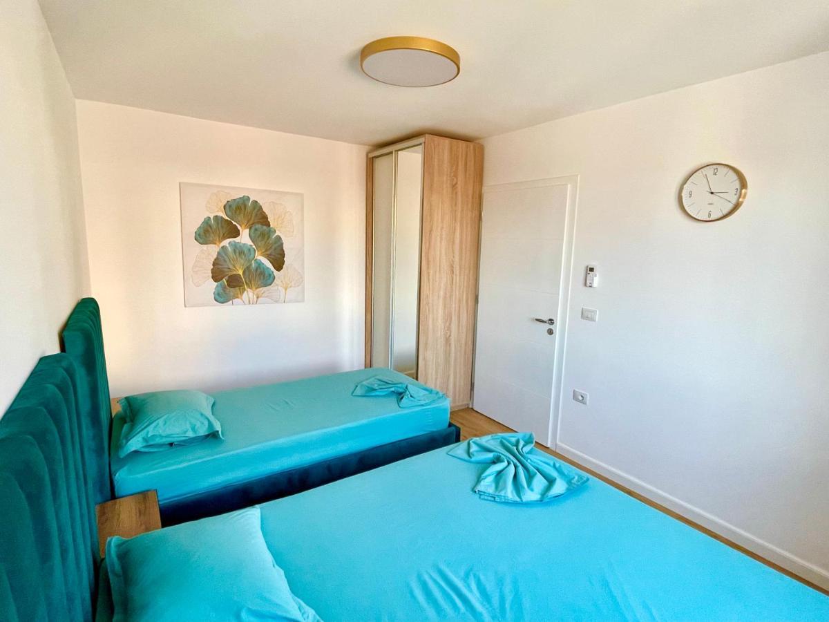 Central Apartment 2, Tirana Eksteriør billede