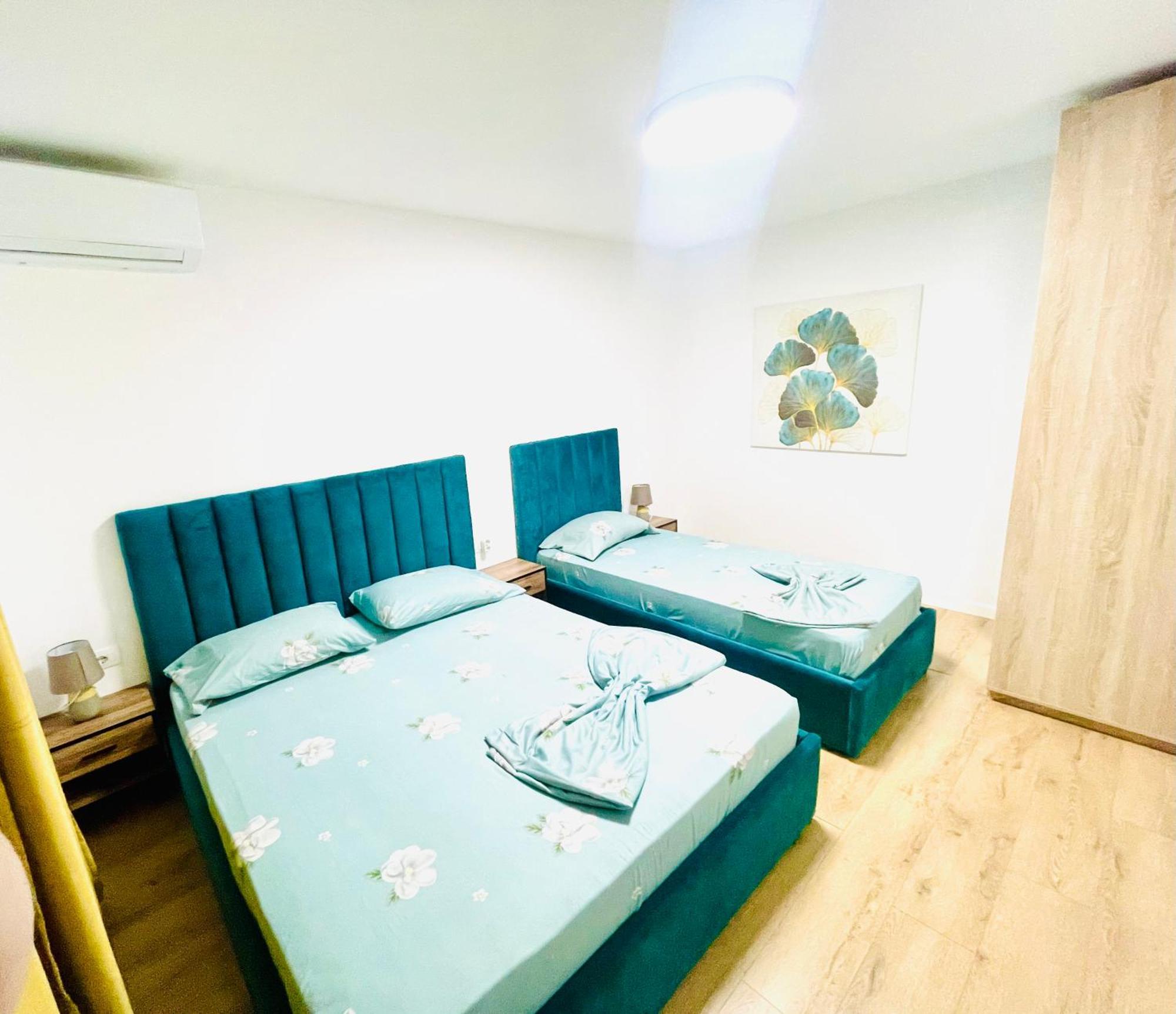 Central Apartment 2, Tirana Eksteriør billede
